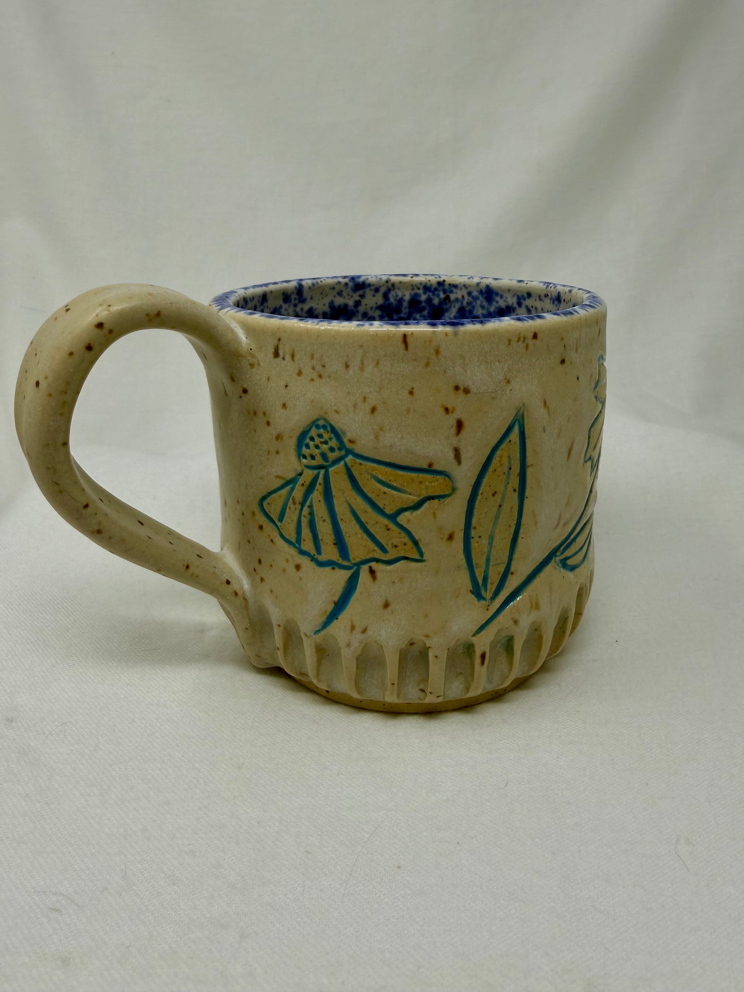 The Cuppa-plus Echinacea Blues 10oz mug