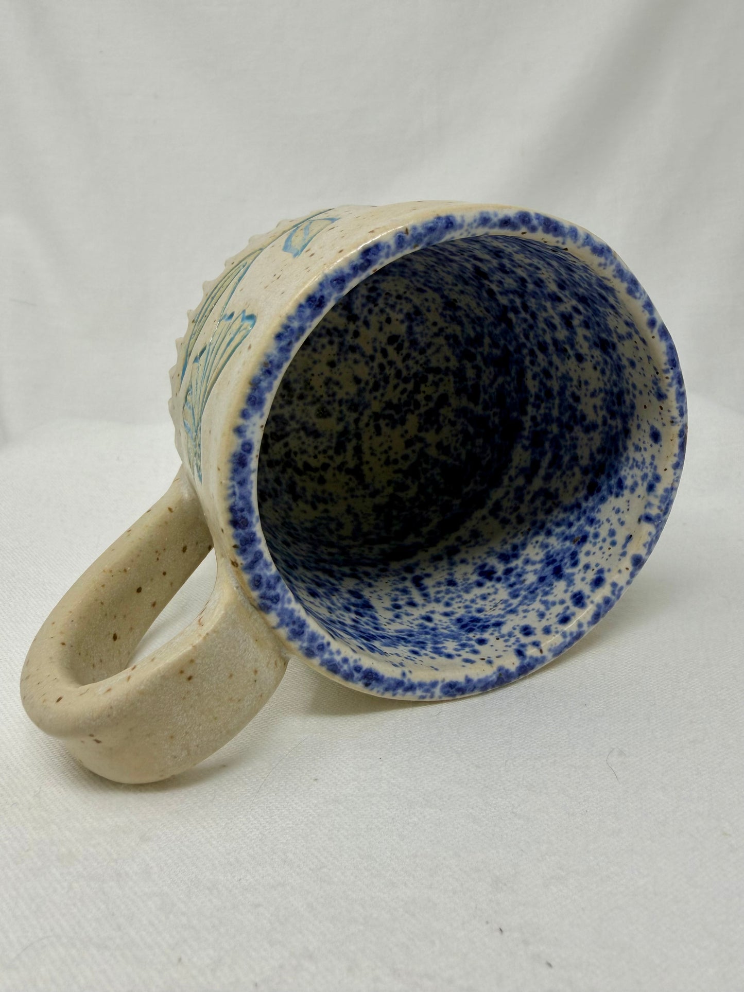 The Cuppa-plus Echinacea Blues 10oz mug