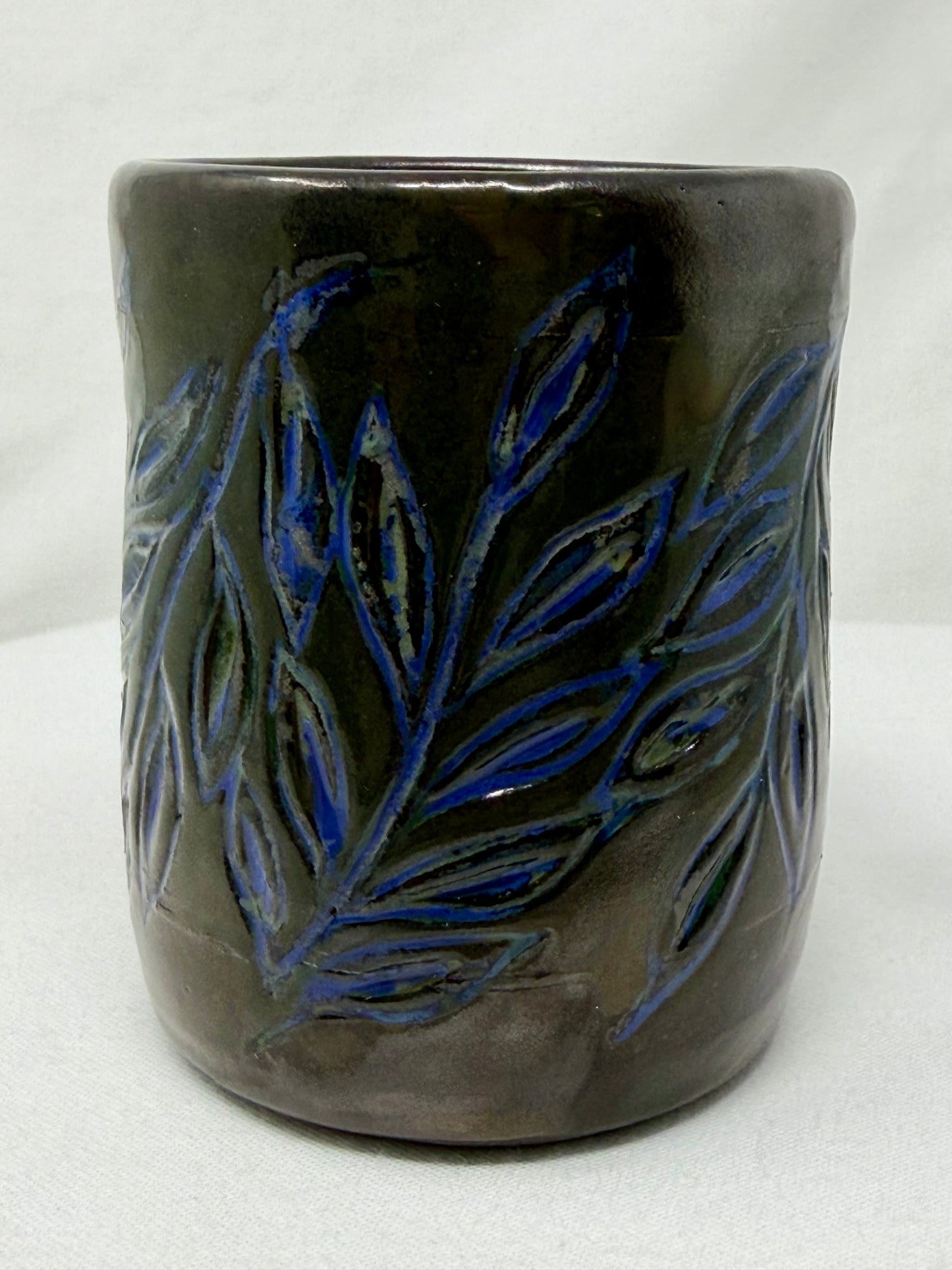 The Cuppa-plus Lavender Leaves 10oz mug